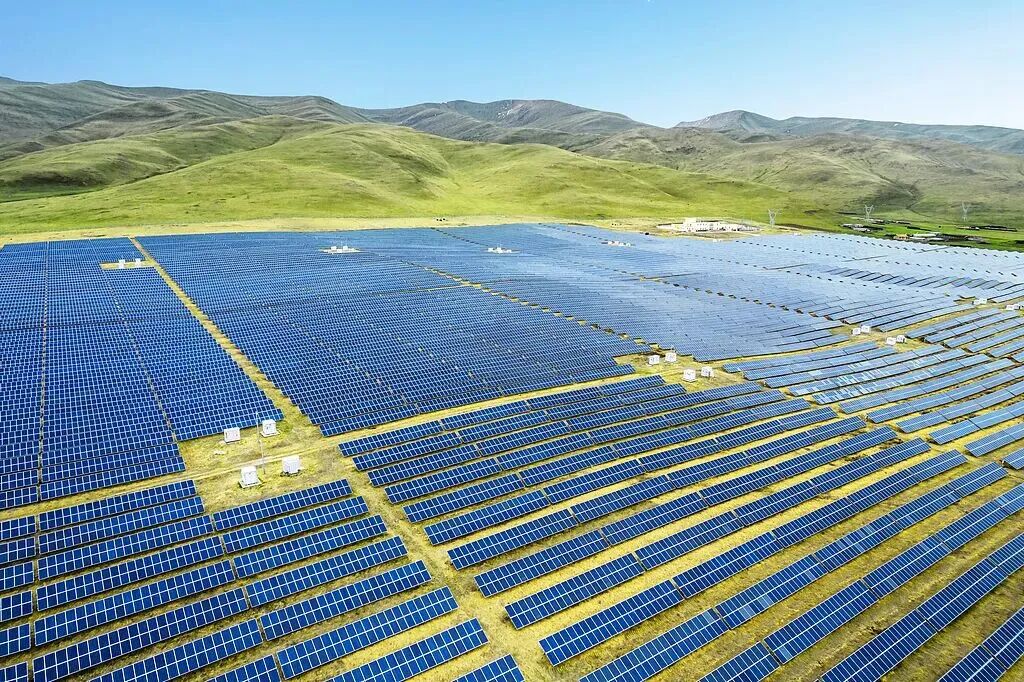 四川 劍指世界級(jí)新能源基地，2027年產(chǎn)業(yè)鏈營(yíng)收沖刺6000億